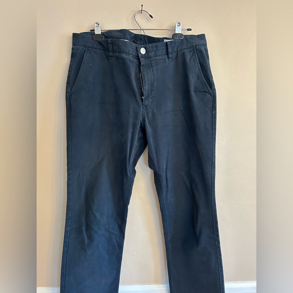 Bonobos navy washed chinos, men’s size 35/32